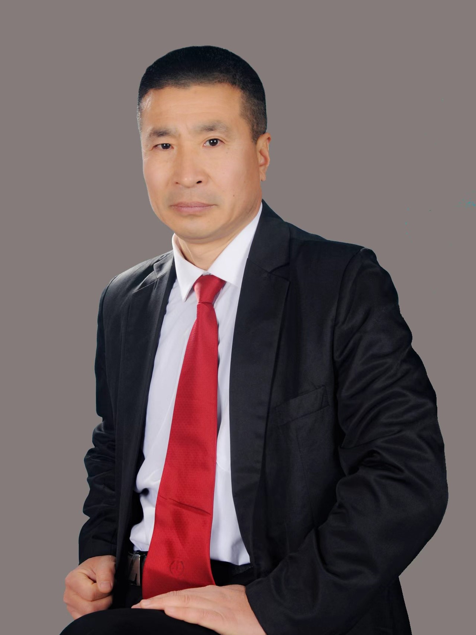 王翎年 - 高级结构工程师 &middot; 联合创始人